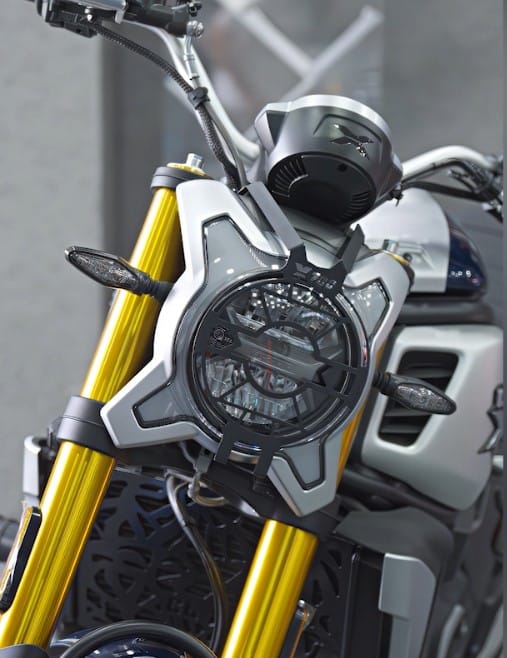 CLX 700 HERİTAGE ve CLX 700 SPORT UYUMLU FAR KORUMA