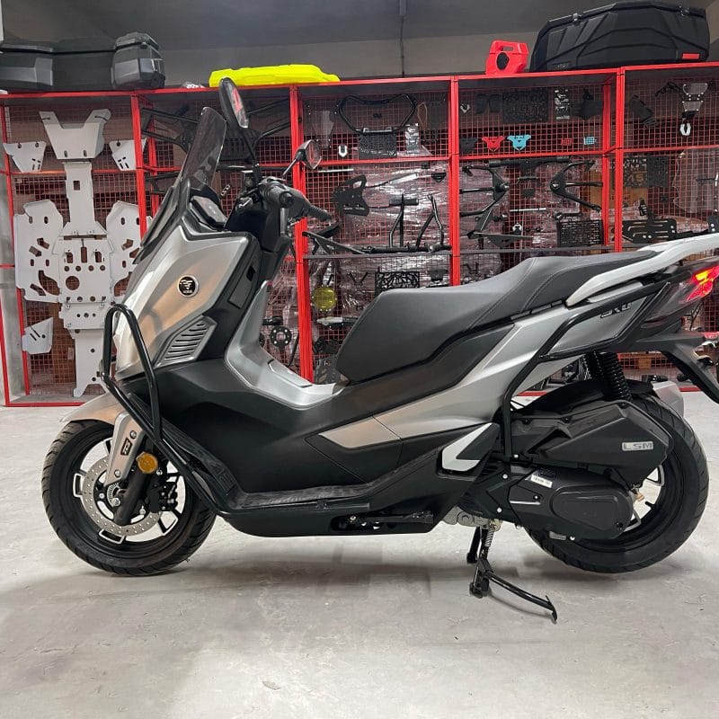 VOGE SR1 UYUMLU ETRAF KORUMA DEMİRİ