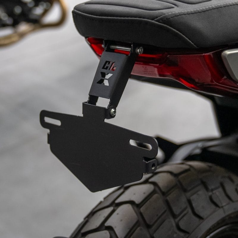 CLX 700 HERİTAGE UYUMLU KATLANIR PLAKALIK